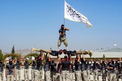 Taliban'dan yeni ceza kanunu. Kölelik geri geldi, kız çocuklarının eğitim alması yasaklandı