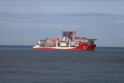 Ultra derin deniz sondaj gemisi 'Yıldırım' Filyos Limanı'nda