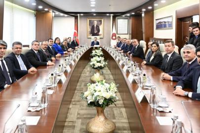 Adalet Bakanı Gürlek, HSK üyeleriyle ilk toplantısını yaptı