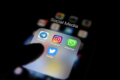 İngiltere'den sosyal medyada yeni yasa değişikliği planı