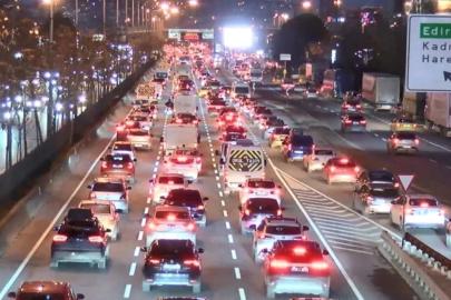 İstanbul'da trafik yoğunluğu yüzde 87'ye çıktı