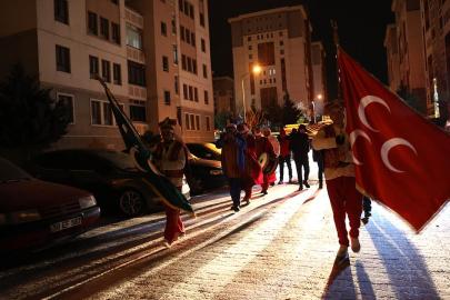 Sahura mehter marşıyla uyandılar