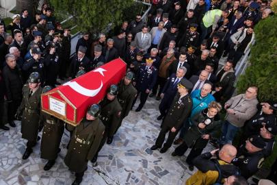 Şehidimiz İzmir'de defnedildi