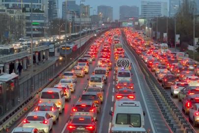 Trafiğe ocakta 144 bin 620 aracın kaydı yapıldı