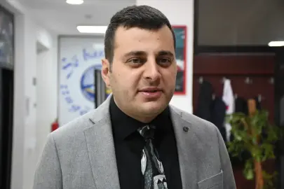 Yunus Emre Enstitüsü Tiran'da ebru, kat'ı, tezhip ve minyatür sanatlarını tanıttı