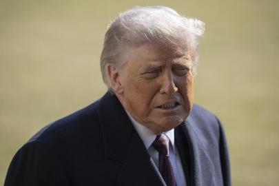 ABD basını: Trump, İran'a yönelik saldırılar konusunda Kongreye bildirim gönderdi