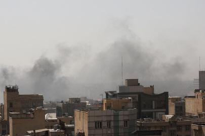 ABDİsrail'in İran'ın Şiraz kentine saldırılarında 20 kişi öldü