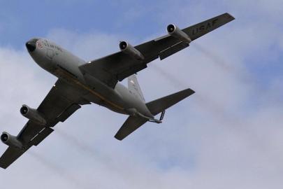 ABD'ye ait bir yakıt ikmal uçağı Irak'ta düştü