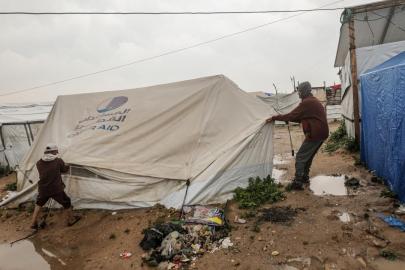 BM: Gazze'de 1500 barınma noktasının 900'den fazlası sel riski altında