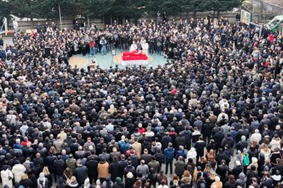 Fatma Nur öğretmen son yolculuğuna uğurlandı