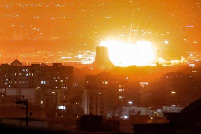 İsrail: İran'da yaklaşık 3 bin 400 hedefe saldırı gerçekleştirdik