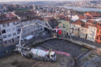 İstanbul Recep Tayyip Erdoğan Anadolu İmam Hatip Lisesi Öğrenci Yurdu'nun temeli atıldı