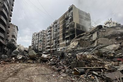 Katil İsrail'in Lübnan'a saldırılarında 15 kişi hayatını kaybetti