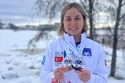 Ultra maraton yüzücüsü Bengisu Avcı'dan dünya rekoru