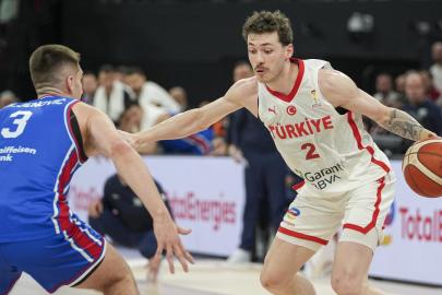 12 Dev Adam Sırbistan'ı mağlup etti