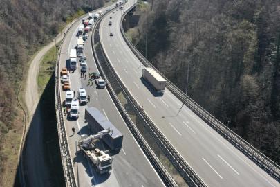 Anadolu Otoyolu'nda zincirleme kaza