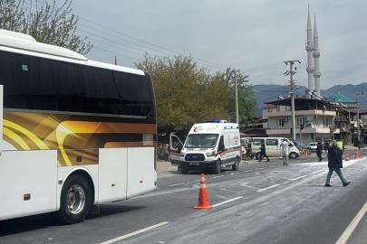 Aydın'da yolcu otobüsü ile minibüs çarpıştı: 1 ölü, 3 yaralı