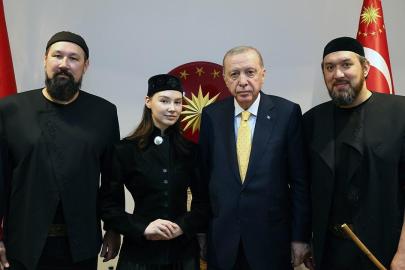 Cumhurbaşkanı Erdoğan, Ay Yola müzik grubunu kabul etti