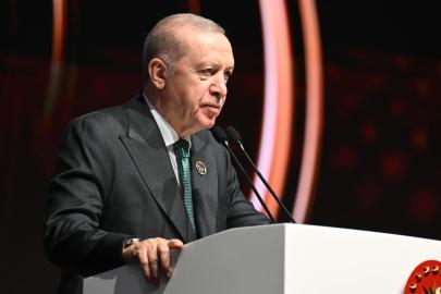 Cumhurbaşkanı Erdoğan'dan Fenerbahçe ve Beşiktaş'a tebrik