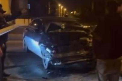 Diyarbakır'da otomobil yük trenine çarptı