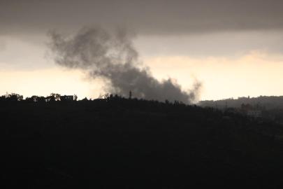 İşgalci İsrail, ateşkese rağmen Lübnan'ın güneyindeki beldelere saldırılarını sürdürdü