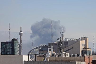 İsrail, İran'da demir yolu köprüsüne saldırdı: Can kayıpları var