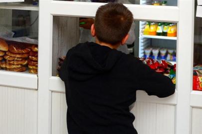 İstanbul'da 100 bin öğrenciye kantin kart