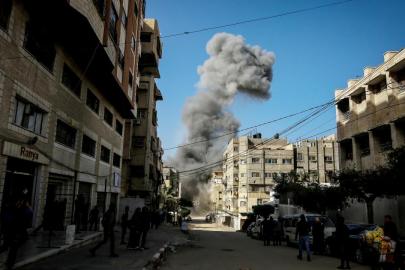 Katil İsrail'in Gazze Şeridi'ne saldırılarında can kaybı 72 bin 601'e yükseldi