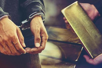 Şırnak'ta 590 milyon lira değerinde kaçak altın ve döviz ele geçirildi