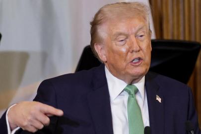 Trump'tan İran mesajı: Ateşkes yok, önümüzde muhteşem iki gün var