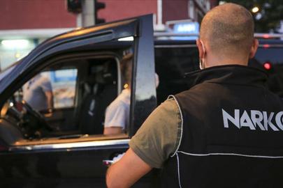 Uyuşturucu, yasa dışı bahis ve sanal kumar suçlarından 2 bin 996 şüpheli tutuklandı