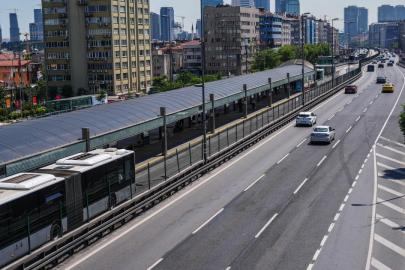 İstanbul'da bayram sabahı yollar boş kaldı