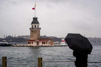İstanbul'da sağanak ve dolu etkili oldu