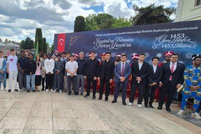 İstanbul'un Fethine 1453 hatimle manevi selam