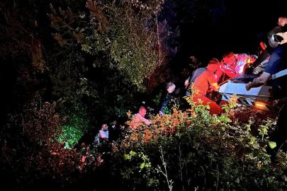 Kastamonu'da otomobil 50 metrelik uçuruma düştü