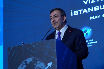 Yılmaz: Türkiye, 'dünyanın bağlantı noktası' konumunda olan bir ekonomidir