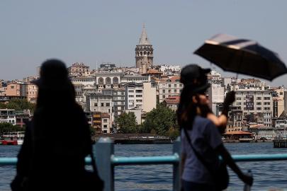 Bugün hava nasıl olacak? İstanbul'da poyraz etkisini gösterdi: Gündüz sıcak, gece serin