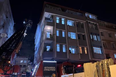 Zeytinburnu'nda 5 katlı binanın bodrumunda yangın