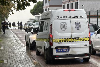 Avcılar'da okul önünde trafik kavgası: Bekçi, kendisine saldıran veliyi ayağından vurdu