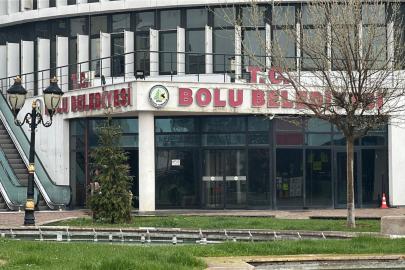 Bolu Belediyesi'ne operasyon. Belediye Başkan Yardımcısı dahil dört kişi gözaltında