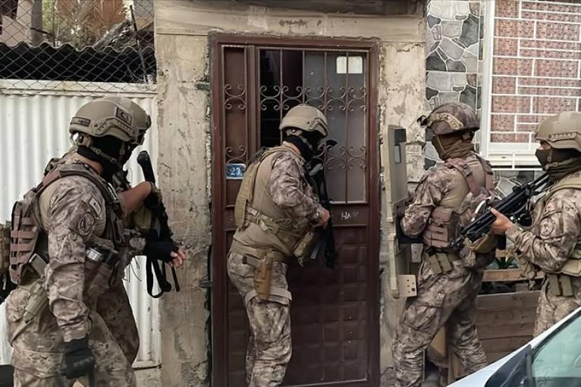 DAEŞ operasyonunda 2 milyon 135 bin lira değerinde para ve altına el konuldu